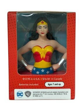 WONDER WOMAN TALKING FIGURE ORNAMENT NEW